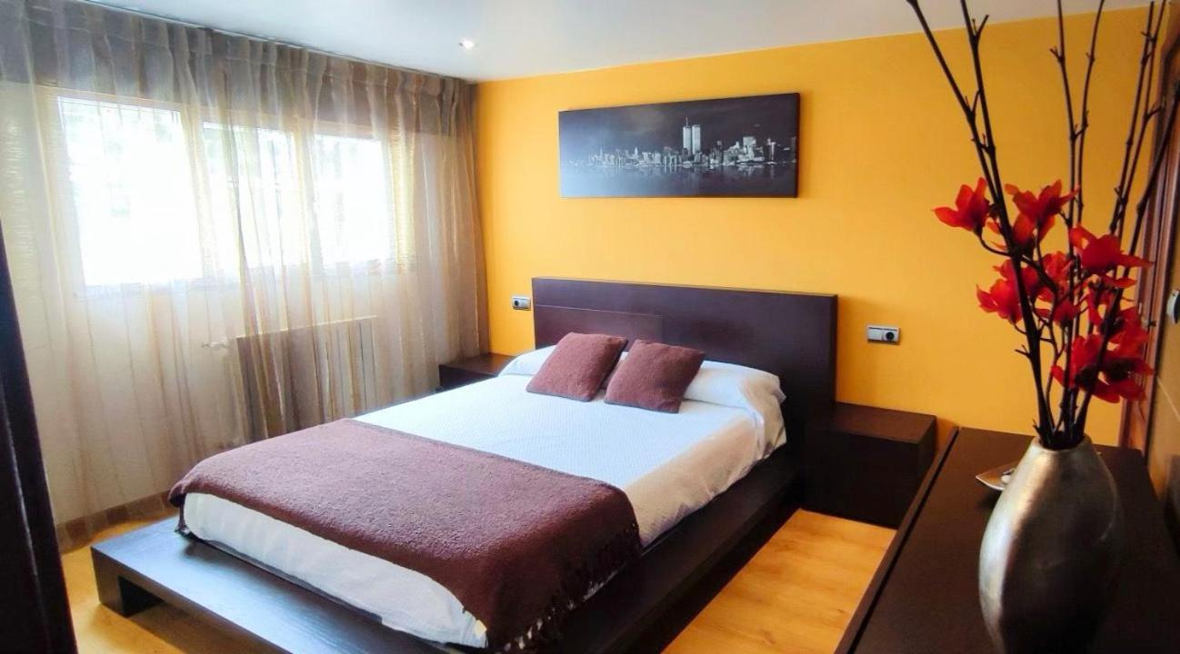 Acogedor Atico Cerca Del Mar By Bebalmy Apartment O Grove Exterior photo